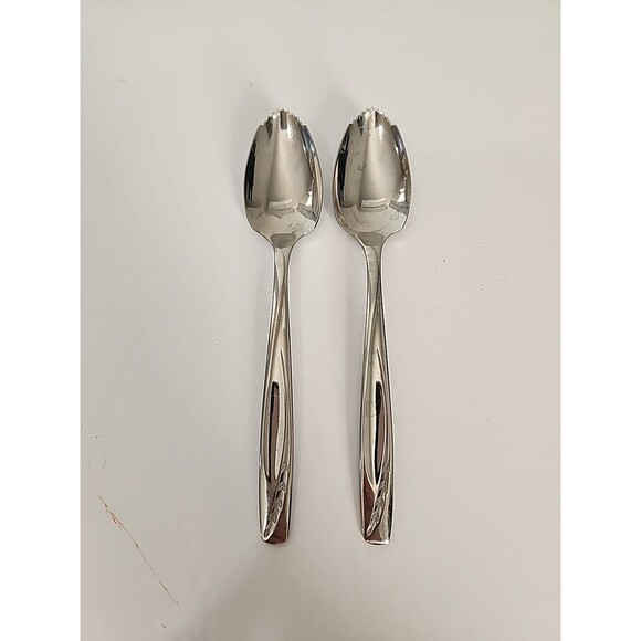 2 VTG ROGERS CUTLERY CO LAWNCREST STAINLESS STEEL USA SERRATED FRUIT SPOONS MCM - Picture 1 of 5